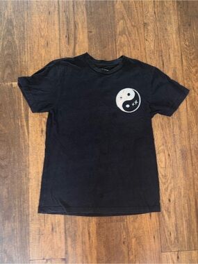 Dx-Xtreme Black Tee with White Yin Yang Chest Logo